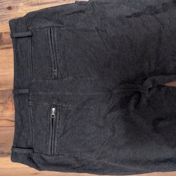Dark gray Lululemon pants - Picture 4 of 4